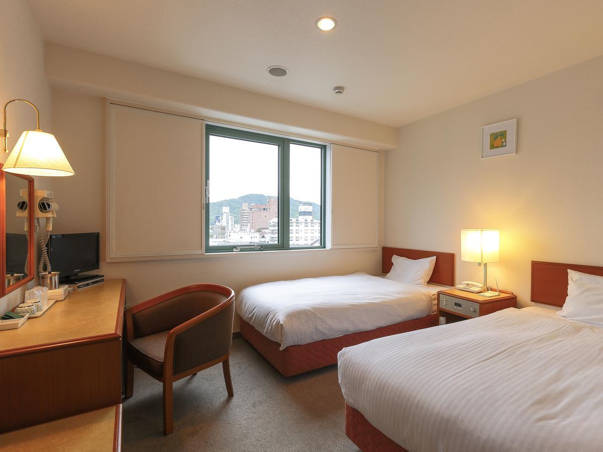 Plaza Hotel Maizuru Luaran gambar